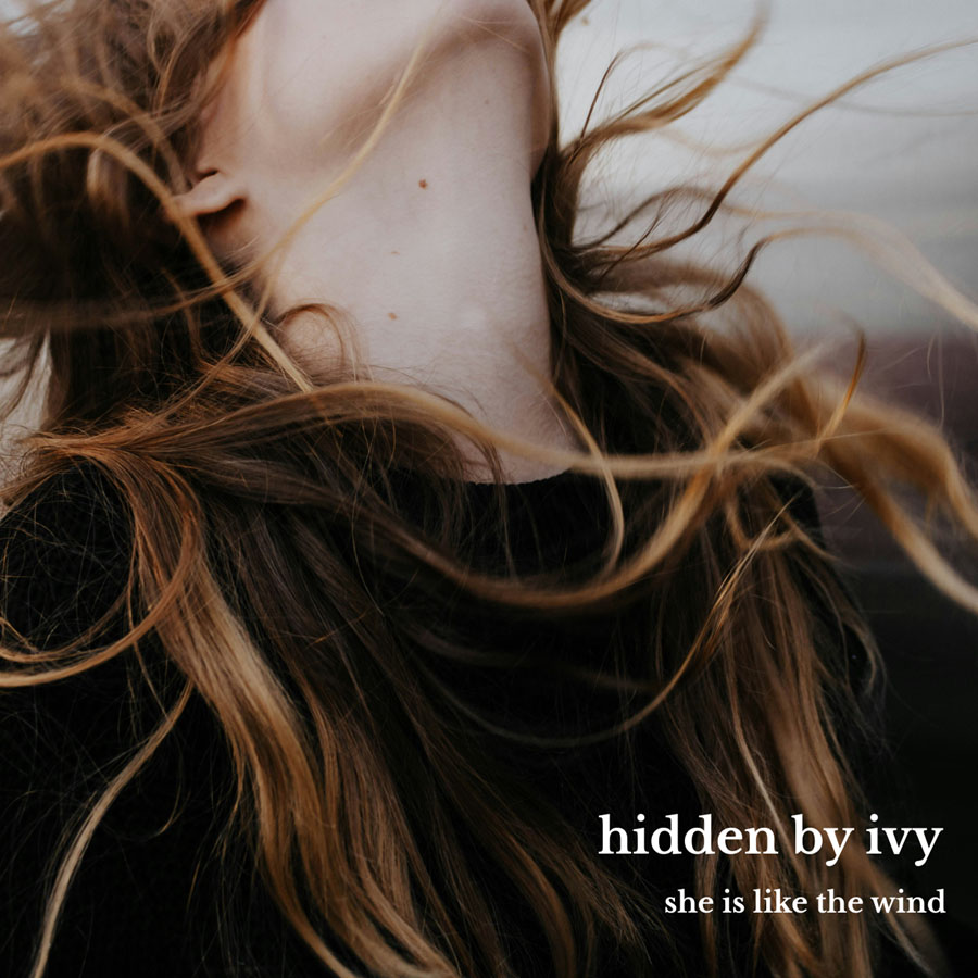 Hidden By Ivy w letnim coverze Patricka Swayze